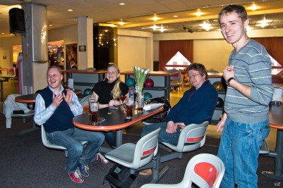 20120217-DSC01481.jpg (1.08 МБ) 1440 просмотров Вероника выбила страйк