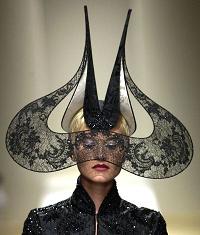 Hat_Treacy_salon.jpg